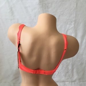 Victoria's Secret Intimates & Sleepwear - VS 34C Designer Collections Unlined Bra Victoria's Secret Intimates & Sleepwear - VS 34C Designer Collections Unlined Bra